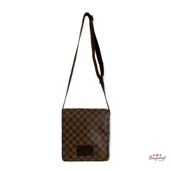 Authentic Louis Vuitton Damier Ebene Coated Canvas Brooklyn PM Crossbody Bag - Picture 1 of 13
